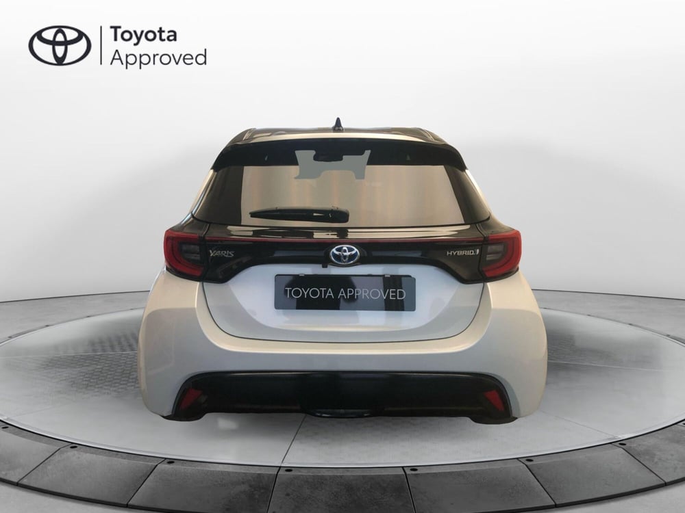 Toyota Yaris usata a Bergamo (4)