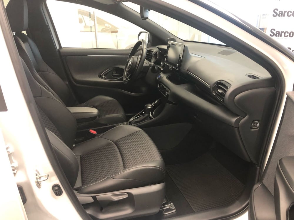 Toyota Yaris usata a Bergamo (6)