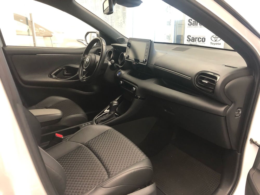 Toyota Yaris usata a Bergamo (7)