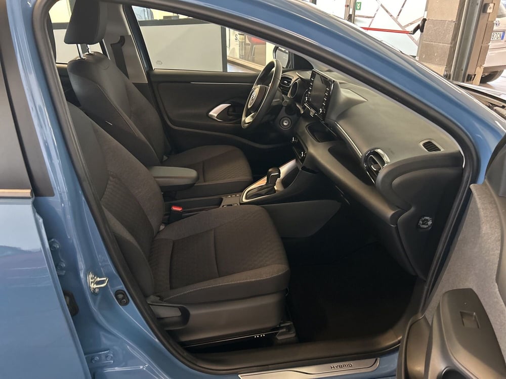 Toyota Yaris usata a Bergamo (7)