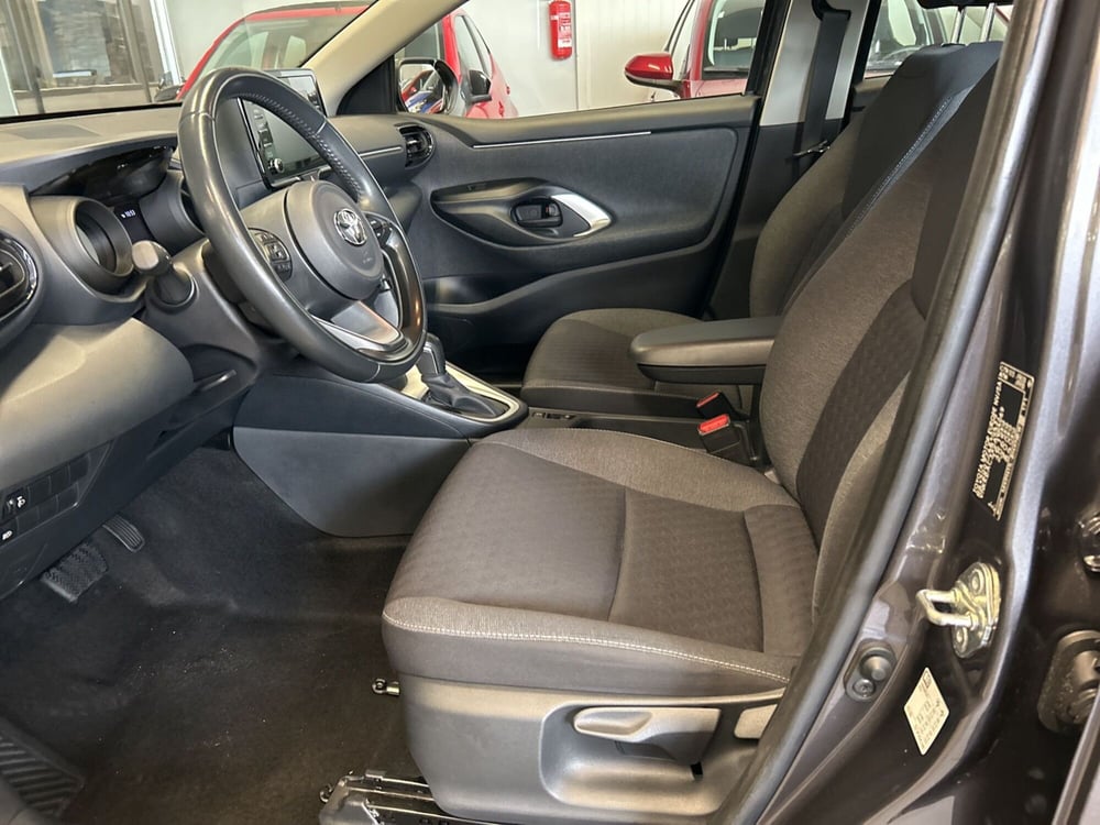 Toyota Yaris usata a Bergamo (10)