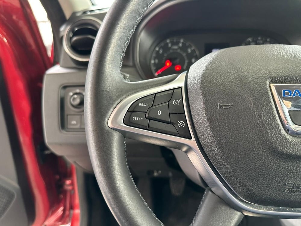 Dacia Duster usata a Brescia (17)