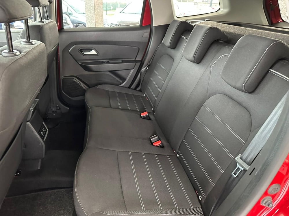 Dacia Duster usata a Brescia (19)