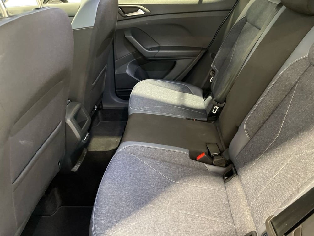 Volkswagen T-Cross usata a Pistoia (12)