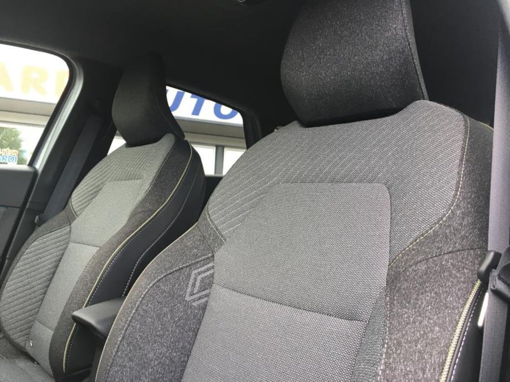 Renault Captur nuova a Cuneo (10)