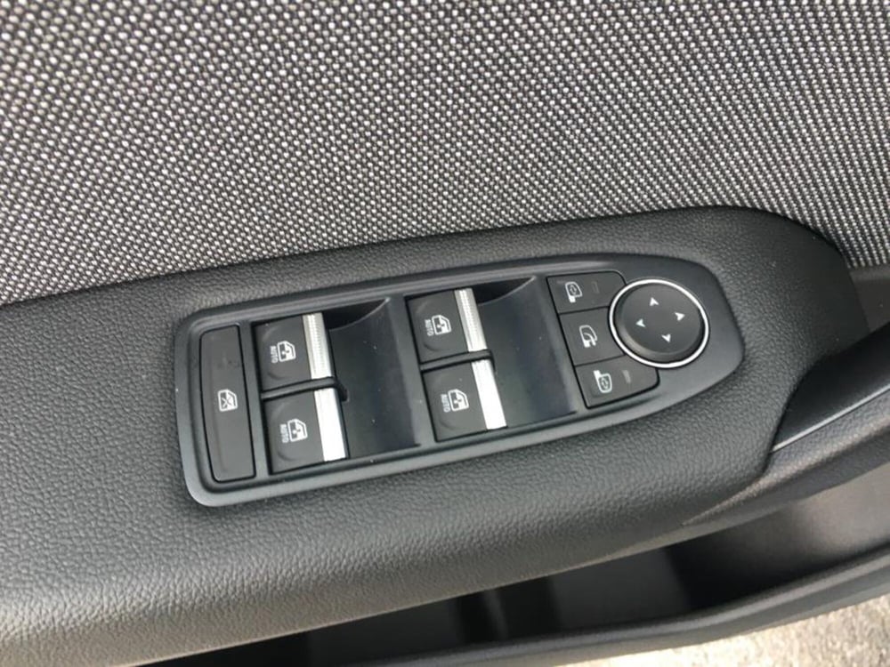 Renault Captur nuova a Cuneo (17)