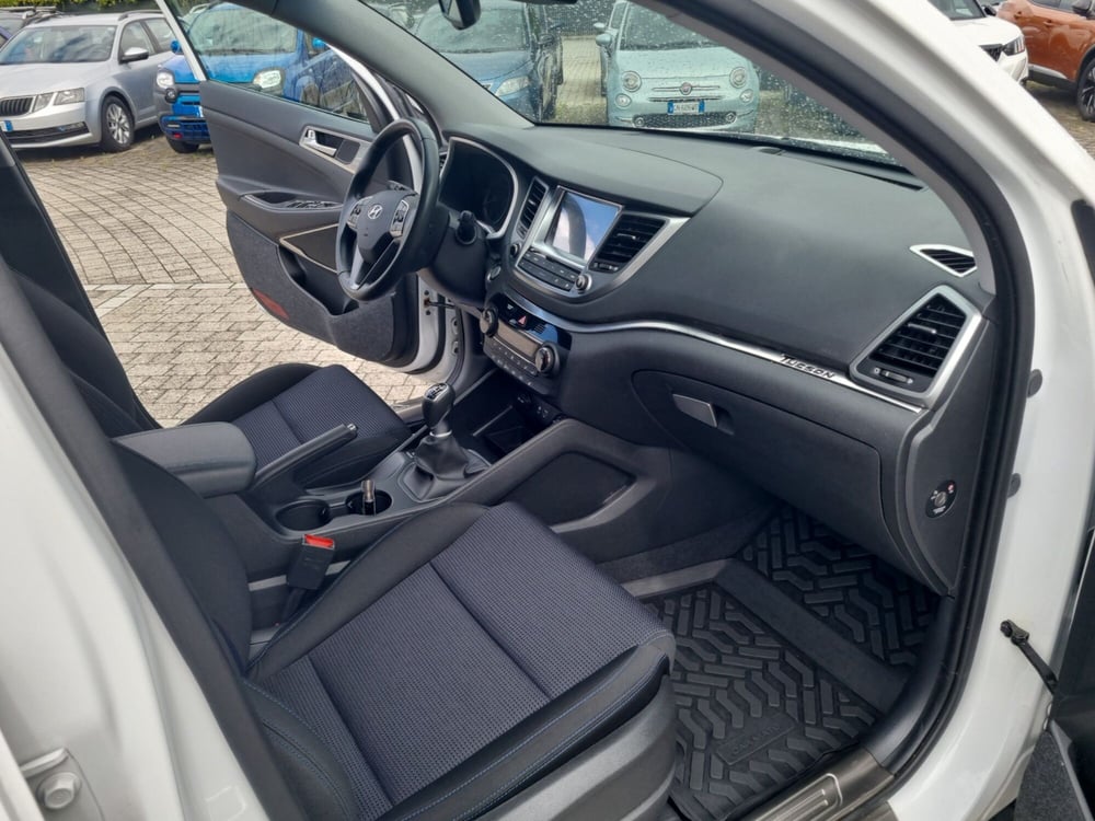 Hyundai Tucson usata a Lucca (17)