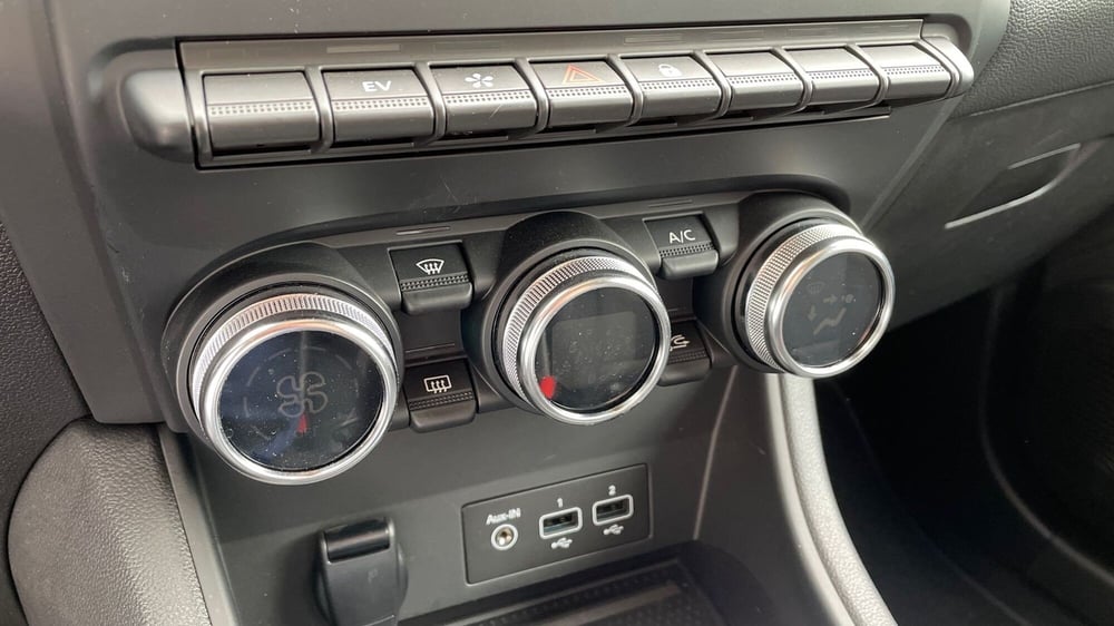 Renault Captur usata a Varese (11)
