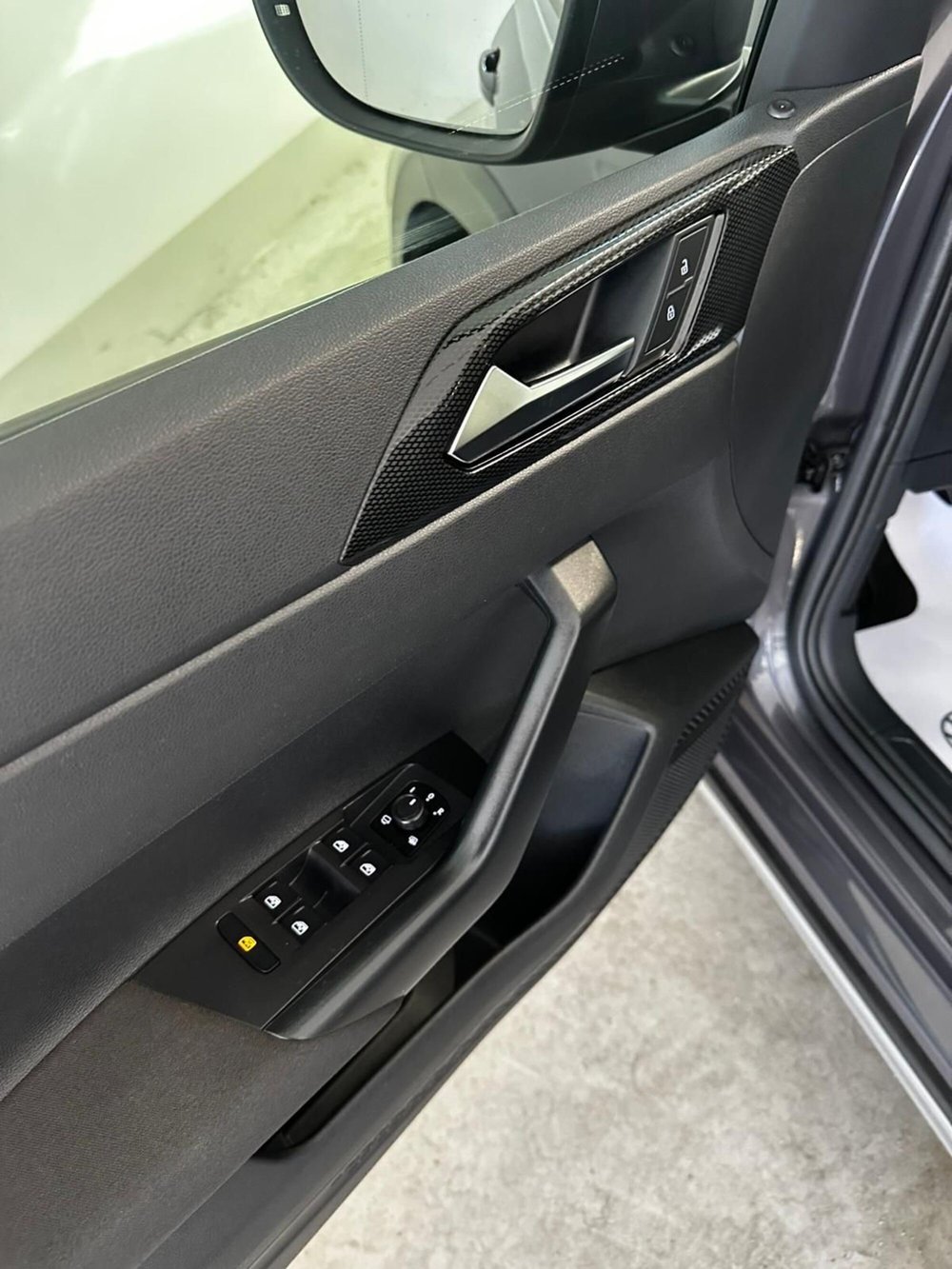 Volkswagen Taigo usata a L'Aquila (9)