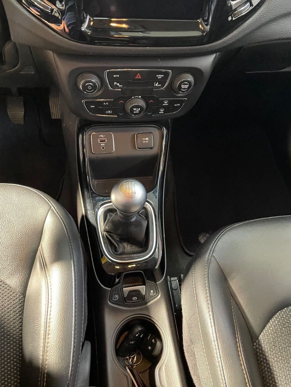 Jeep Compass usata a Lucca (13)