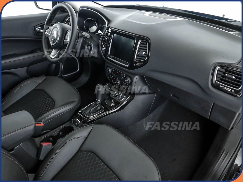Jeep Compass usata a Milano (12)