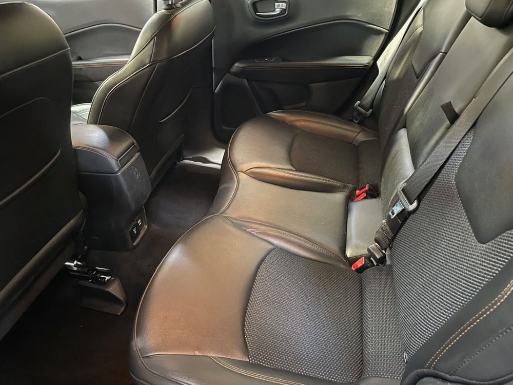 Jeep Compass usata a Lucca (9)