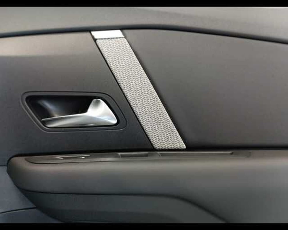 Citroen C4 X usata a Milano (17)