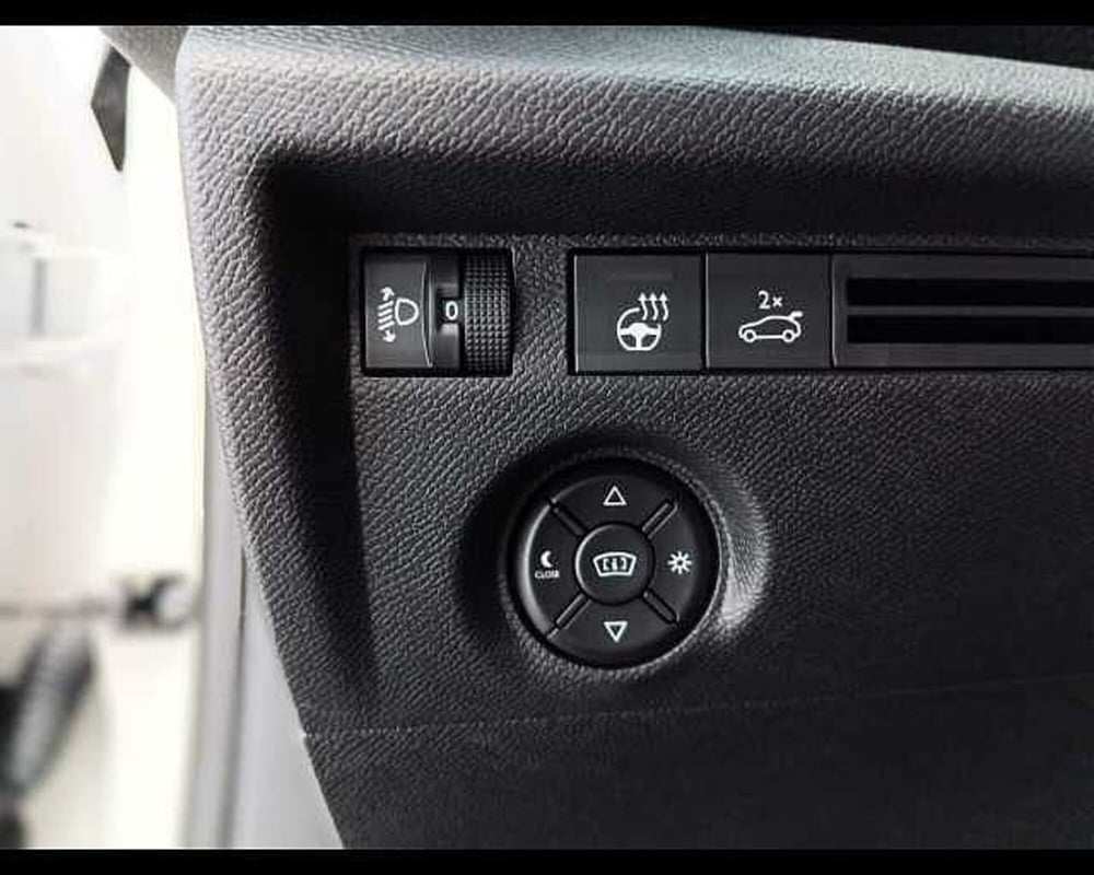 Citroen C4 X usata a Milano (19)