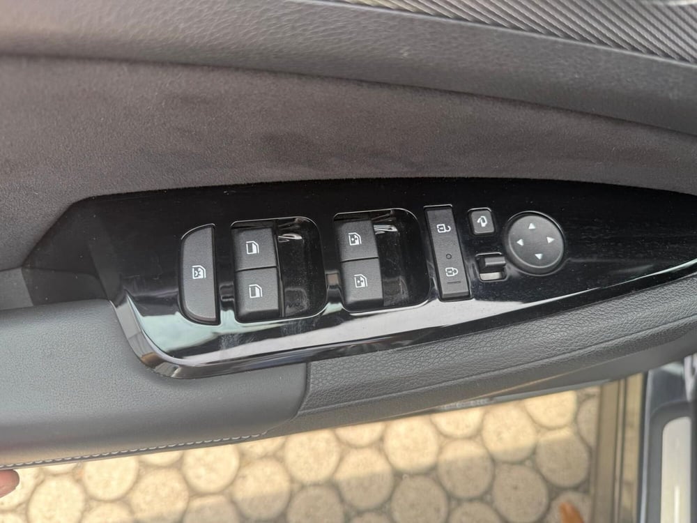 Kia Sportage usata a Massa-Carrara (20)
