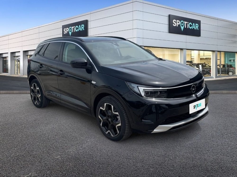 Opel Grandland usata a Foggia (3)