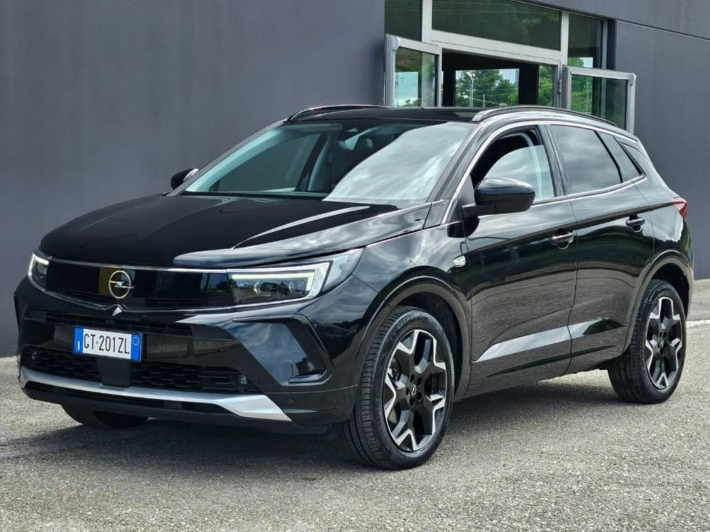 Opel Grandland usata a Foggia