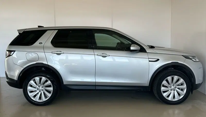 Land Rover Discovery Sport usata a Modena (6)