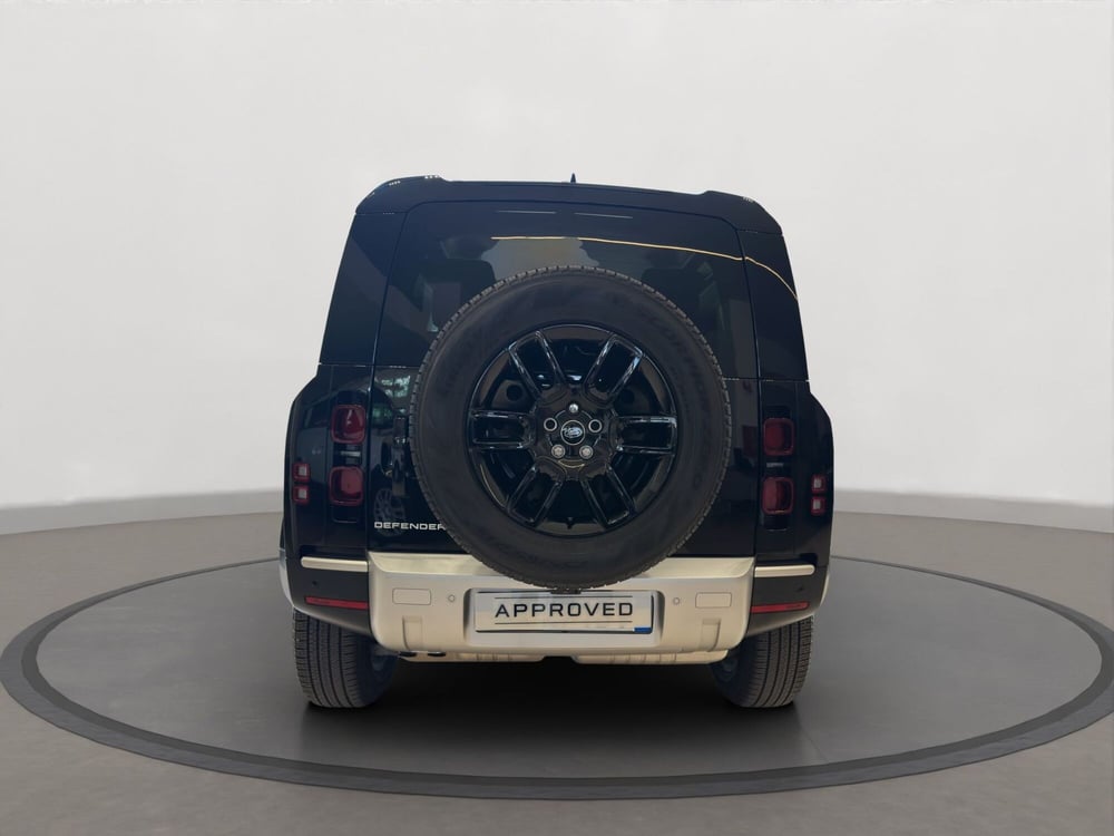 Land Rover Defender usata a Latina (7)