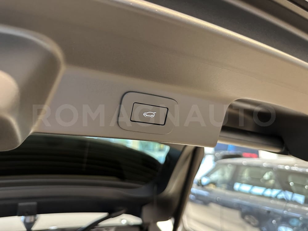 Jaguar F-Pace nuova a Forlì-Cesena (16)