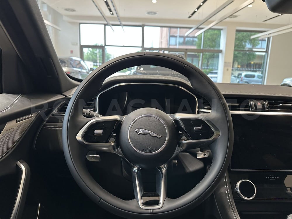 Jaguar F-Pace nuova a Forlì-Cesena (8)