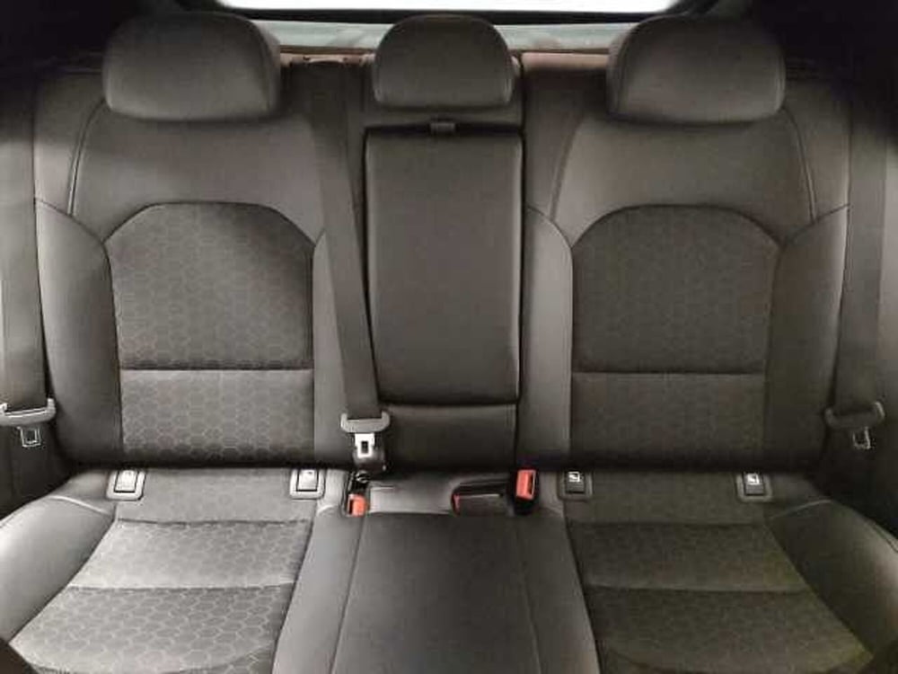 Kia XCeed usata a Teramo (13)