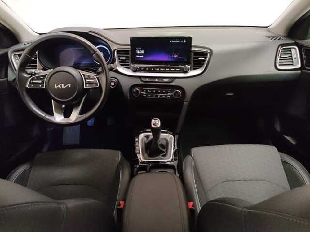 Kia XCeed usata a Teramo (16)