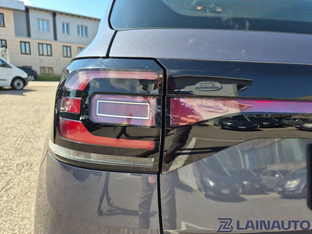 Volkswagen T-Cross usata a Milano (11)