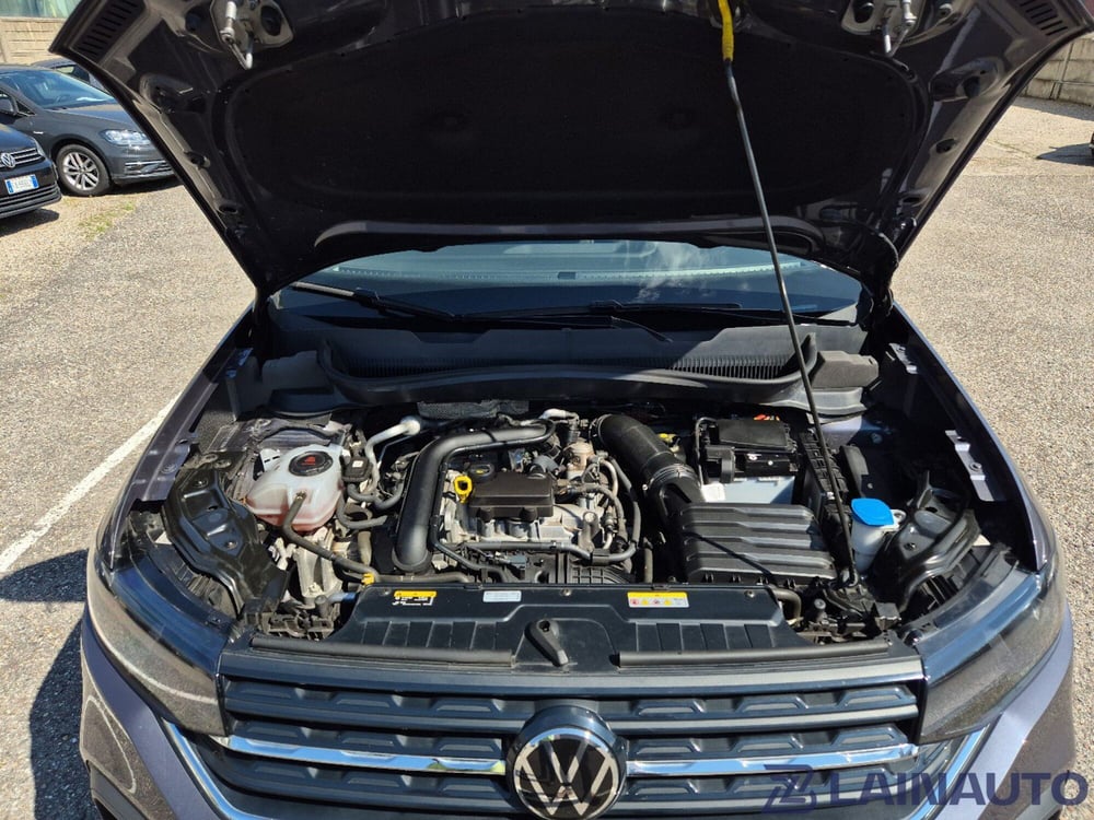 Volkswagen T-Cross usata a Milano (12)