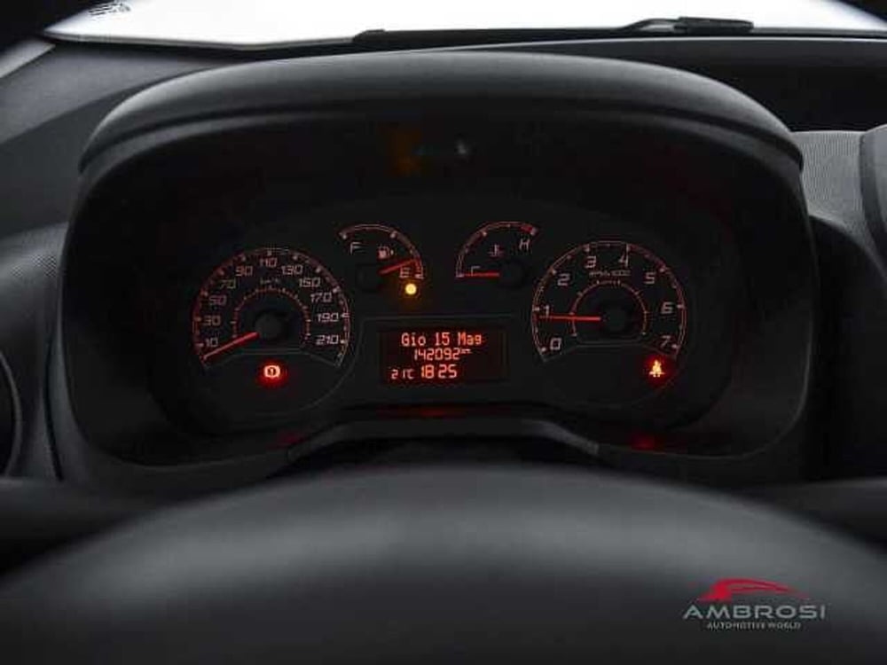 Fiat QUBO usata a Perugia (13)