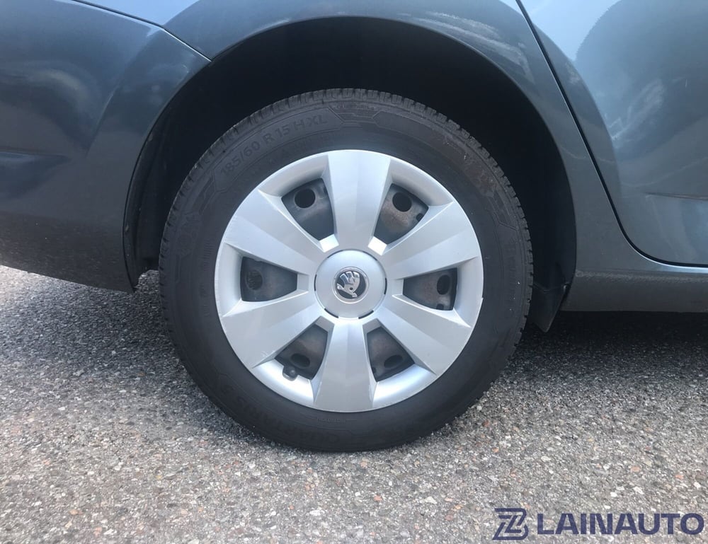 Skoda Fabia Station Wagon usata a Milano (13)