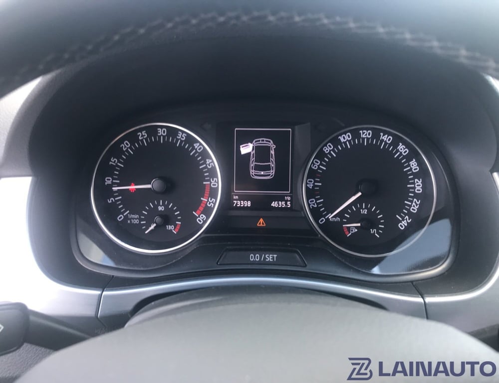Skoda Fabia Station Wagon usata a Milano (19)