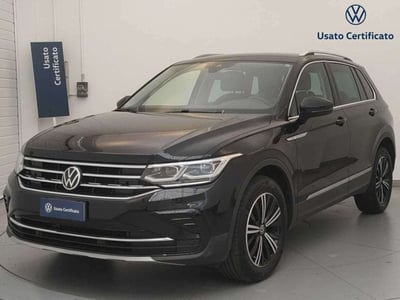 Volkswagen Tiguan 2.0 TDI 150 CV SCR DSG 4MOTION Elegance del 2020 usata a Busto Arsizio