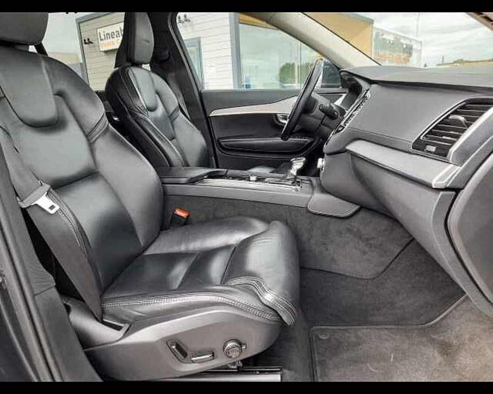 Volvo XC90 usata a Ravenna (9)
