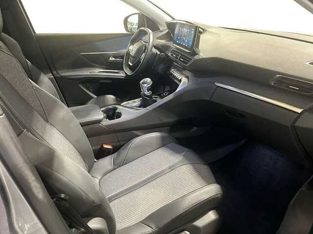 Peugeot 3008 usata a Napoli (13)