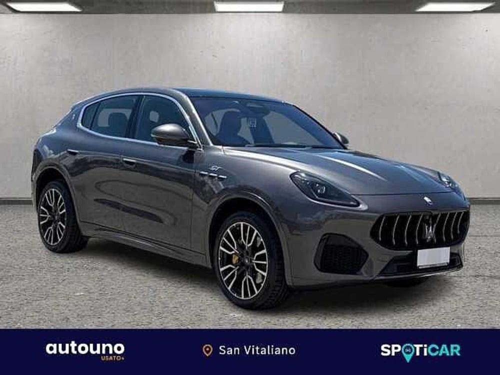 Maserati Grecale usata a Napoli (7)
