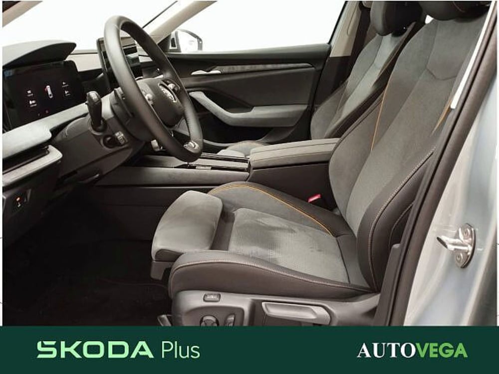 Skoda Superb nuova a Vicenza (10)