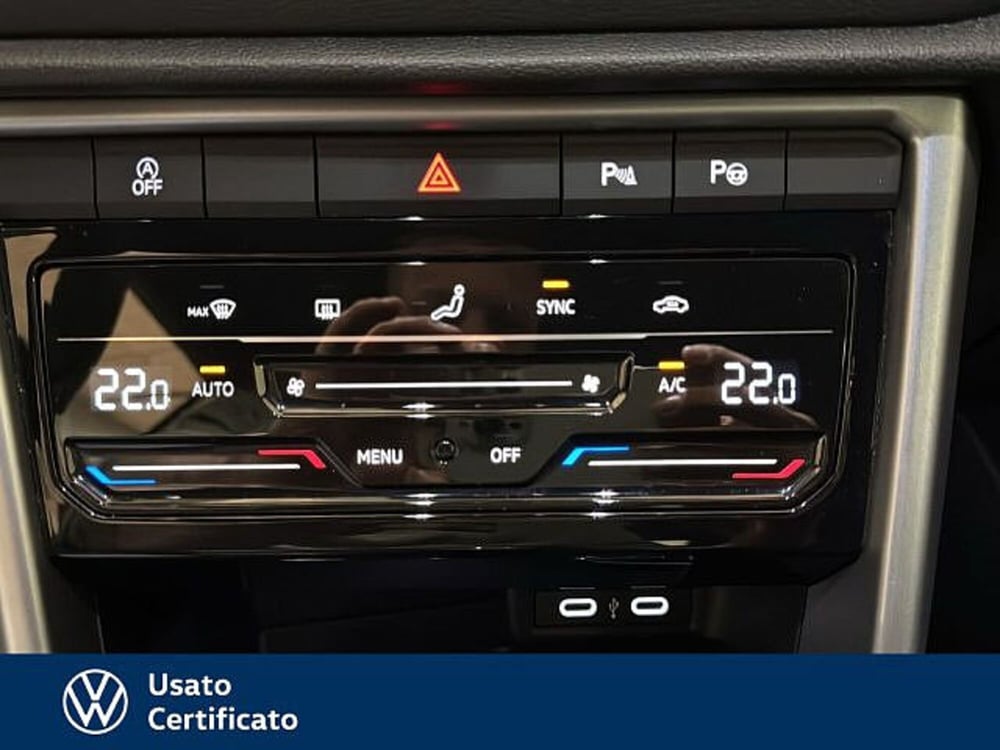 Volkswagen T-Roc Cabrio usata a Vicenza (14)