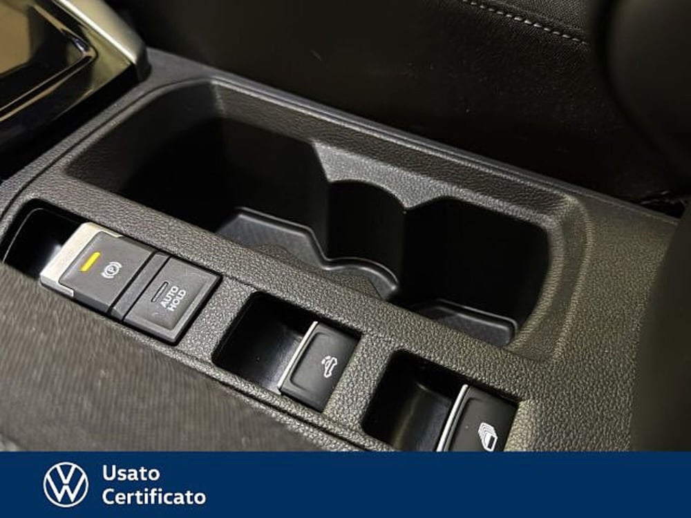 Volkswagen T-Roc Cabrio usata a Vicenza (15)