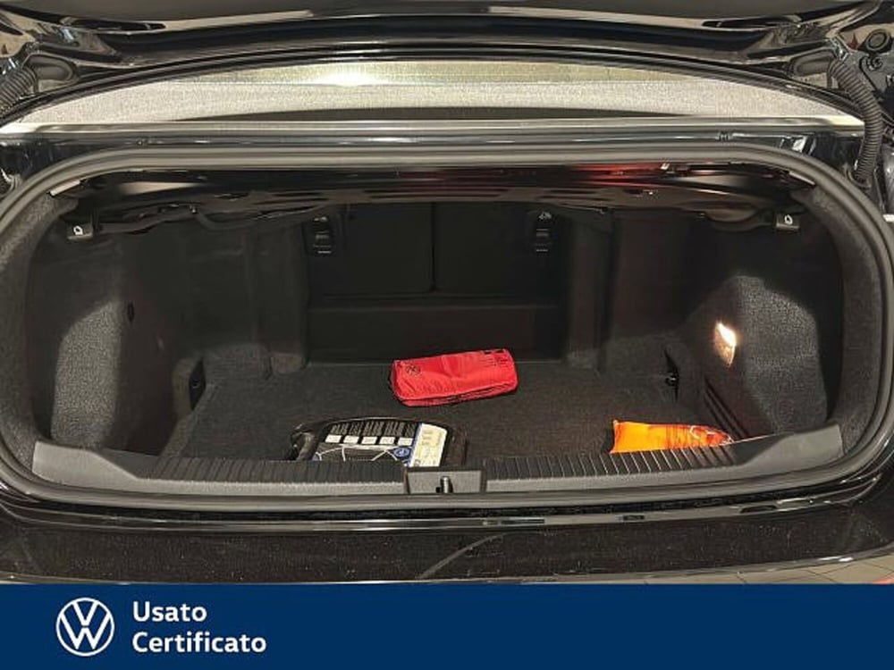 Volkswagen T-Roc Cabrio usata a Vicenza (19)