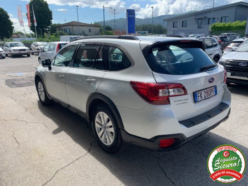 Subaru Outback usata a Lucca (7)