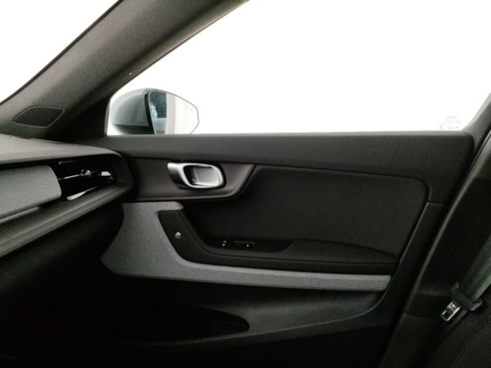 Polestar Polestar 4 nuova a Modena (11)