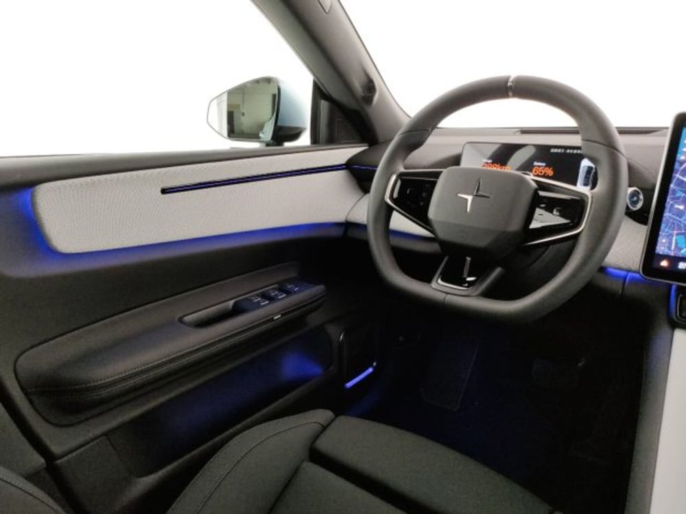 Polestar Polestar 4 nuova a Modena (13)