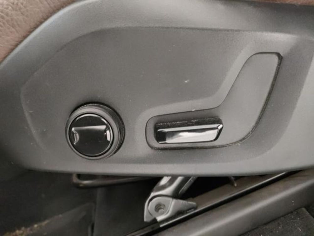 Volvo XC90 usata a Modena (13)
