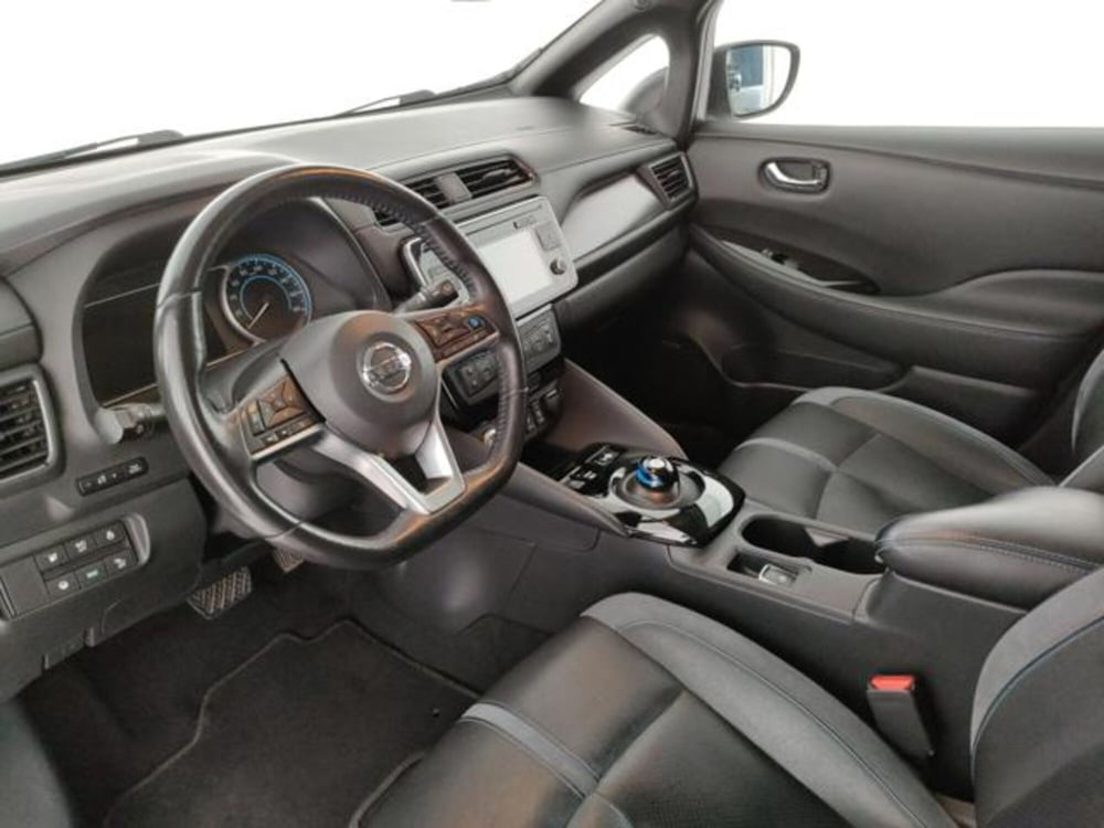 Nissan Leaf usata a Modena (17)