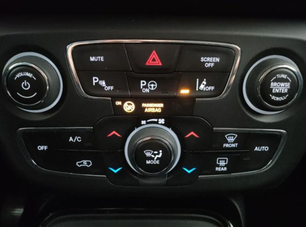 Jeep Compass usata a Modena (20)