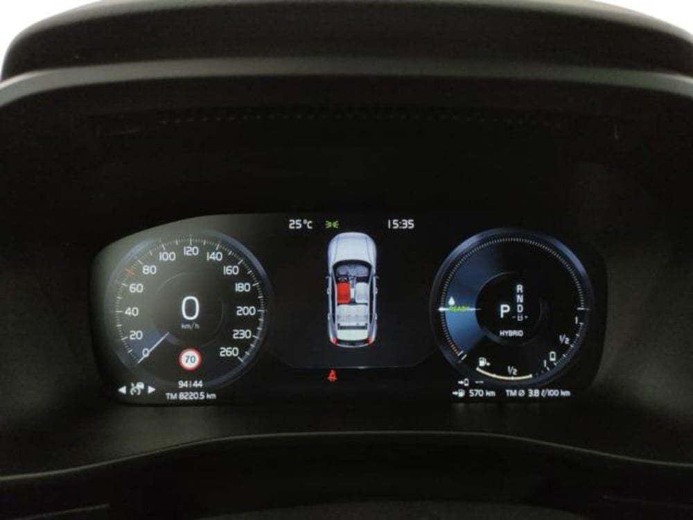 Volvo XC40 usata a Modena (18)