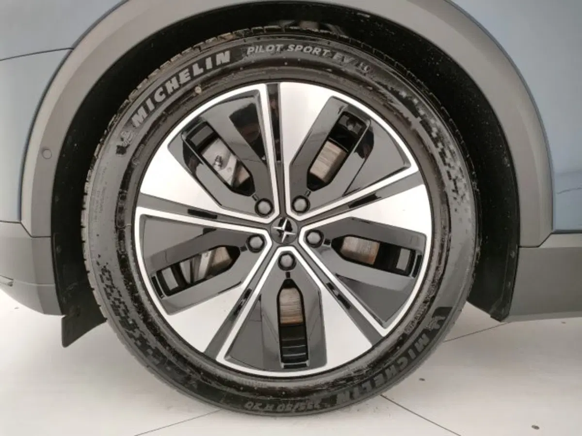Polestar Polestar 3 nuova a Modena (8)