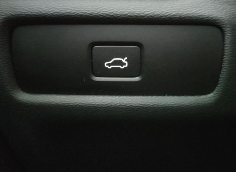 Volvo V60 usata a Modena (12)