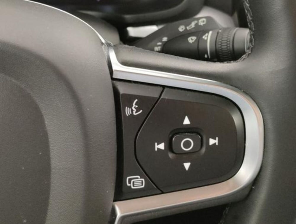 Volvo V60 usata a Modena (19)